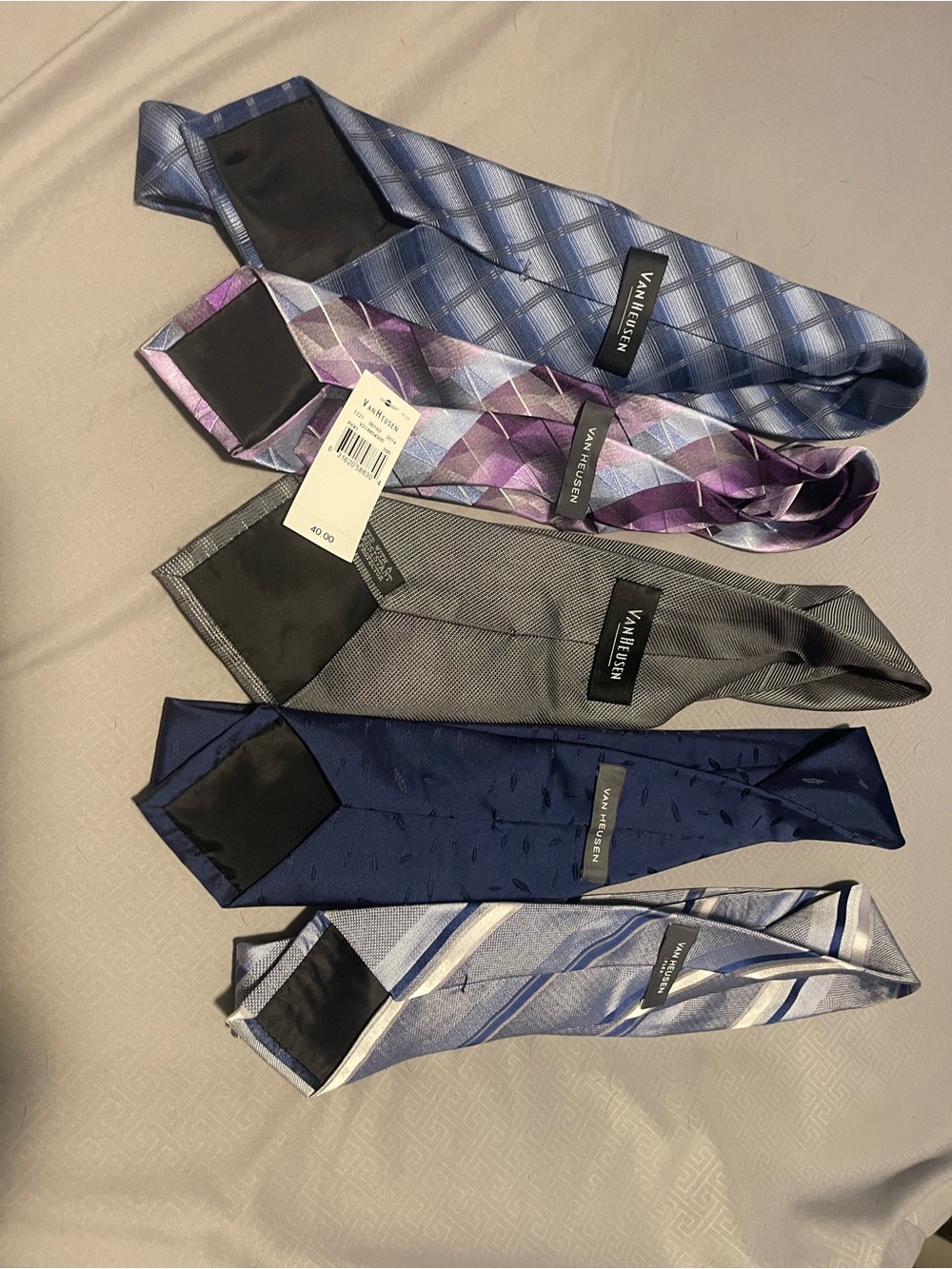 Van Heusen lot of 5 ties. One still with tags